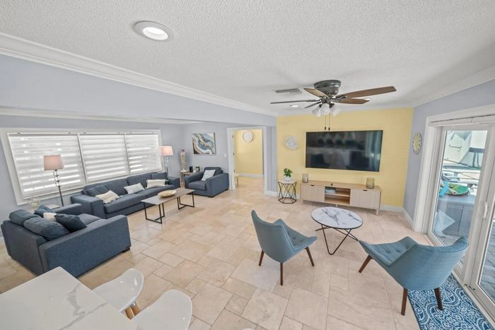 245 78th Ave N listing photo 32