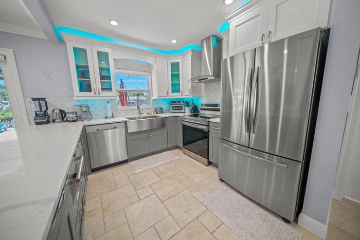 245 78th Ave N listing photo 36