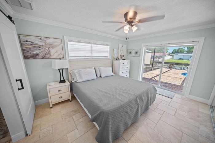 245 78th Ave N listing photo 41