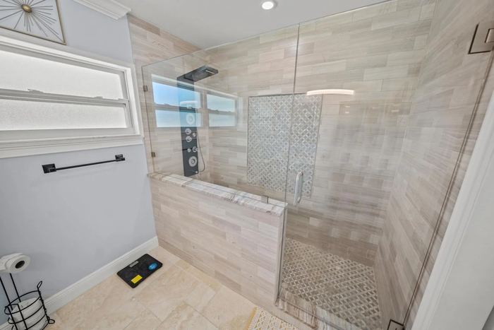 245 78th Ave N listing photo 44