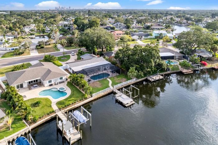 Aerial drone photo of 5119 Venetian Blvd