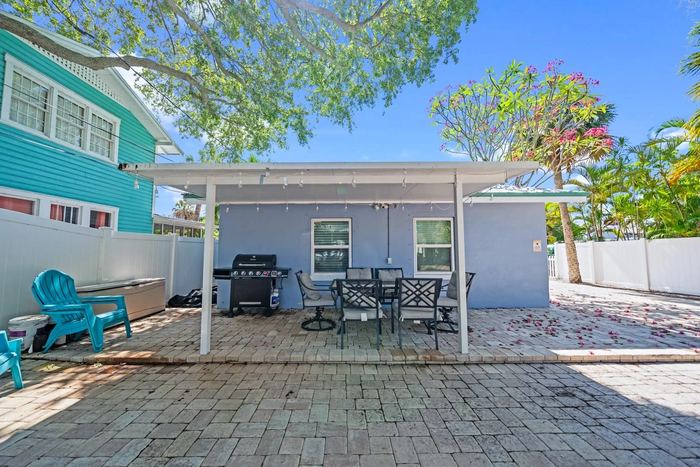 724 Gulf Blvd listing photo 18