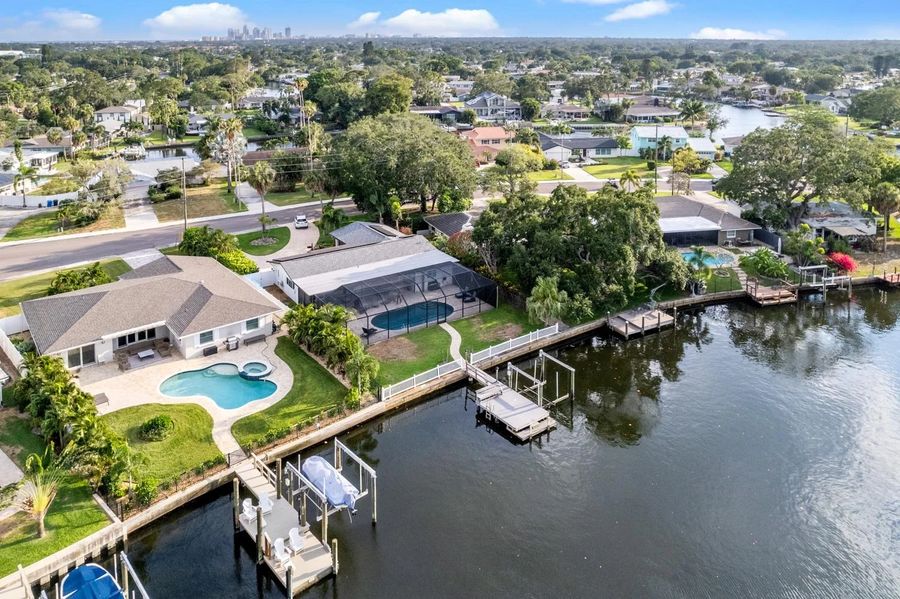 5119 Venetian Blvd real estate photography