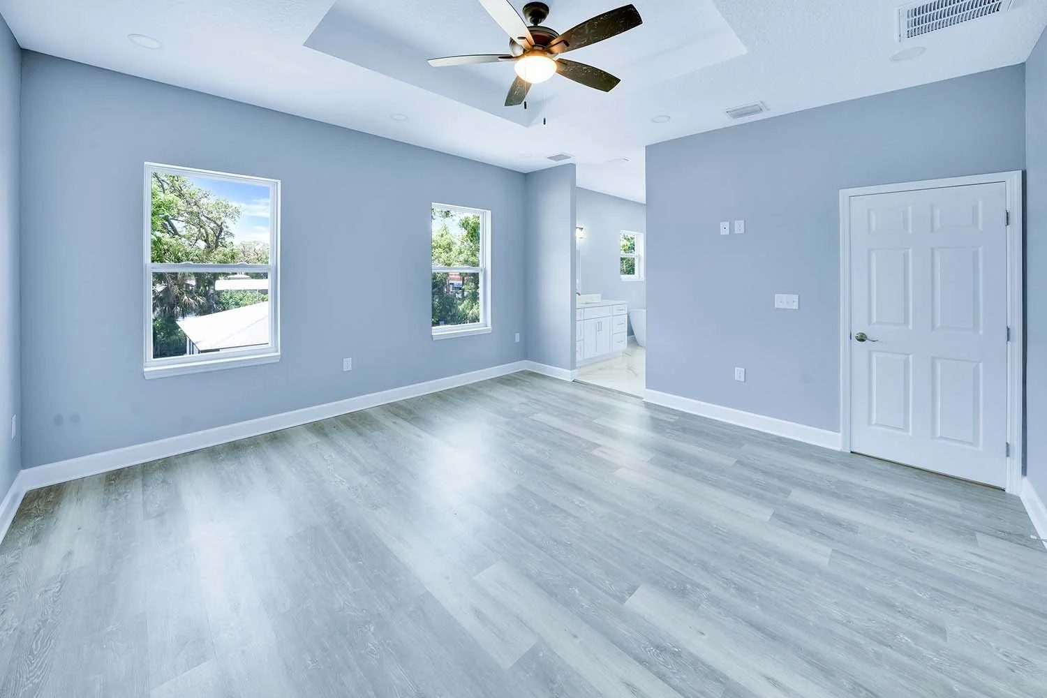 Empty room 1, before virtual staging
